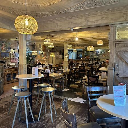 Michelangelos - Rooms, Restaurant & Bar Гейтсхед Екстериор снимка